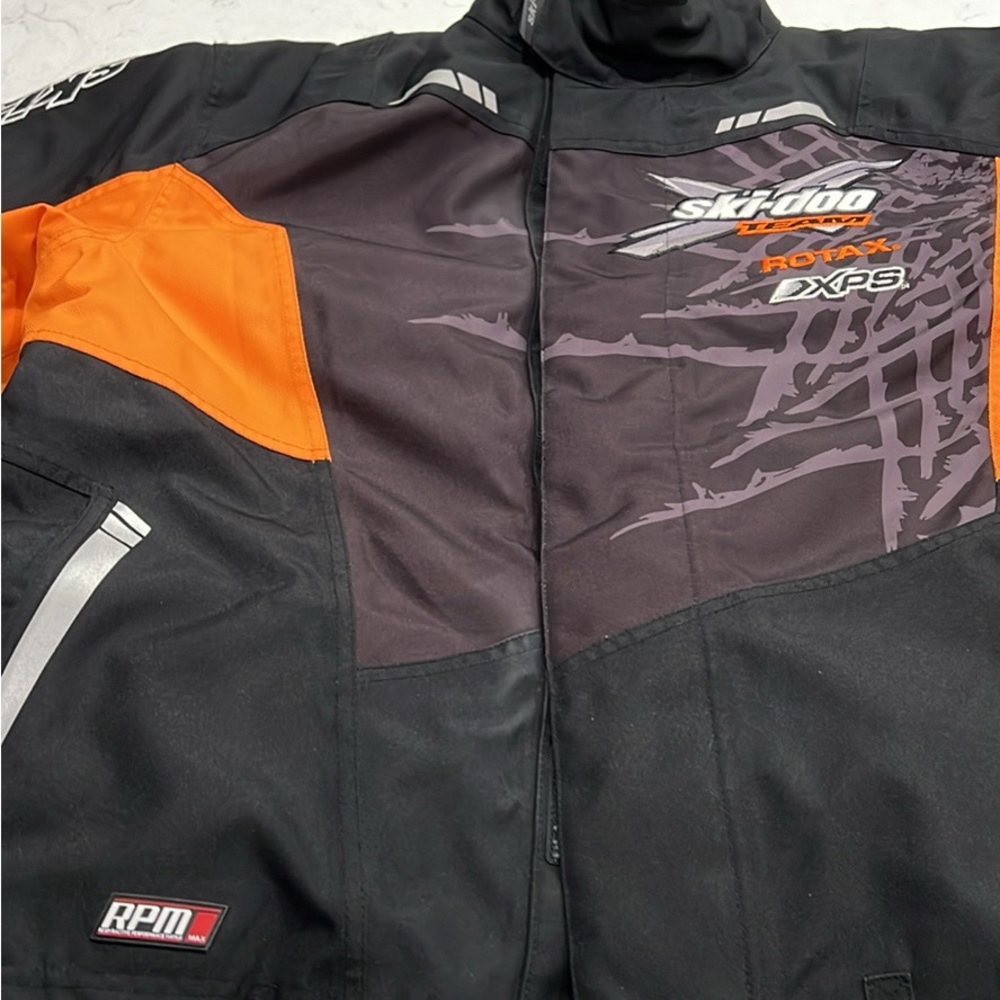Men’s 2XL skidoo snowmobile coat